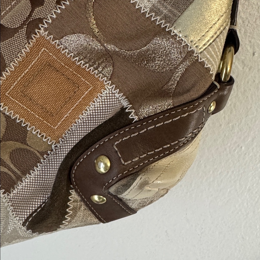 Coach Patchwork Carly - image 3